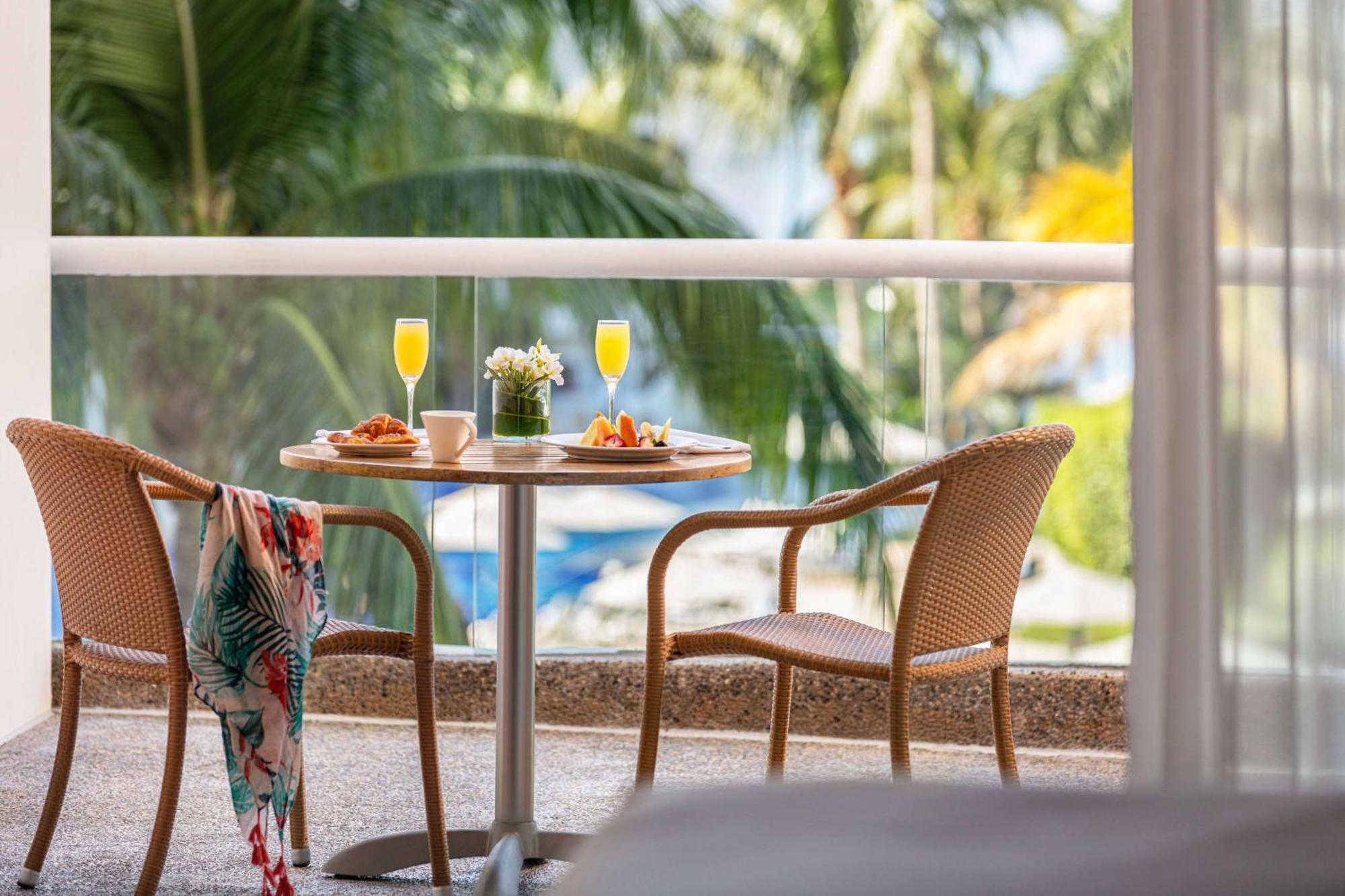 Wyndham Alltra Vallarta, All-Inclusive Resort Nuevo Vallarta Buitenkant foto